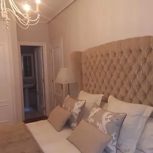 Con Bano Privado En , Bilbao Spagna