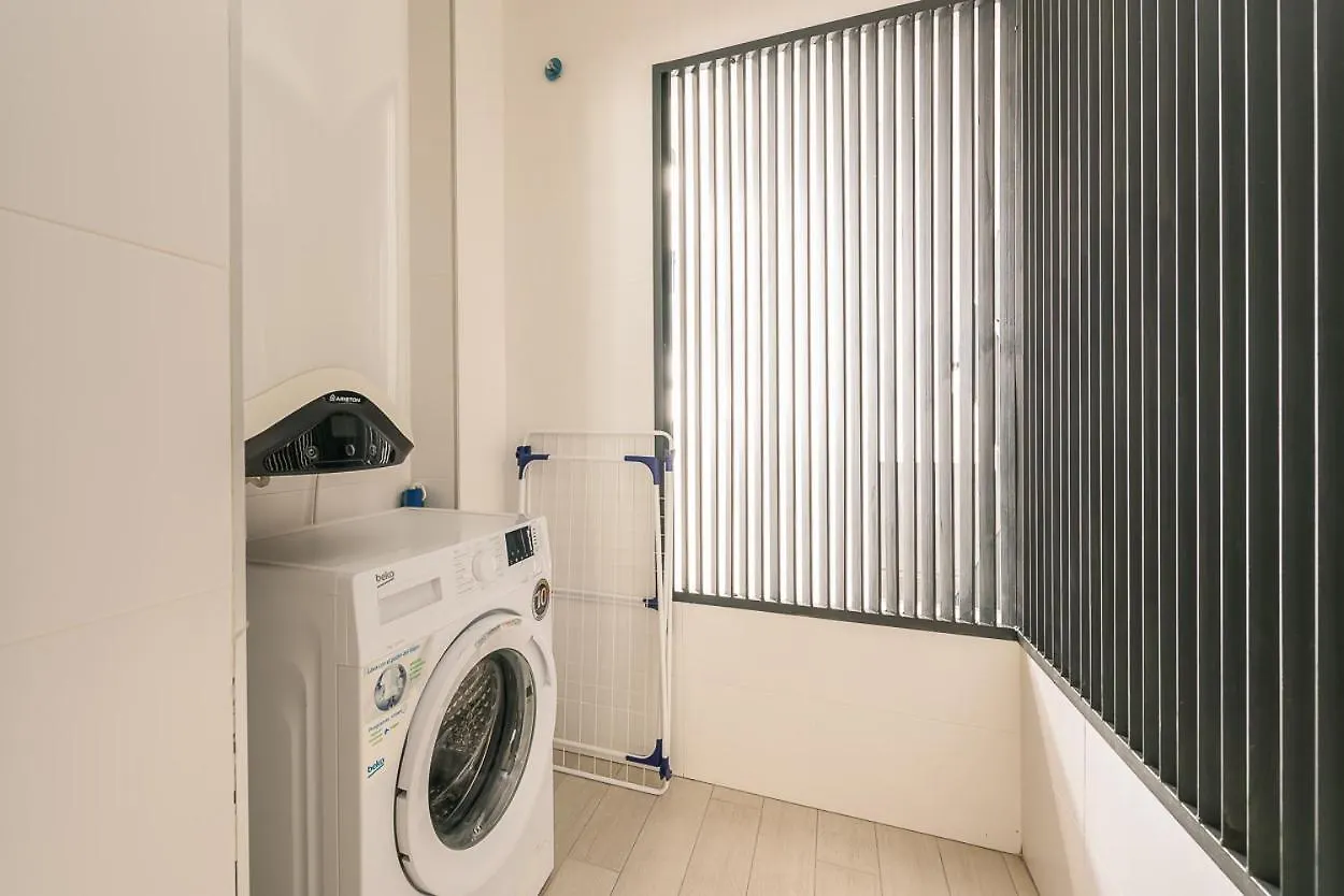Livemalaga Alta Suite & Parking Apartment