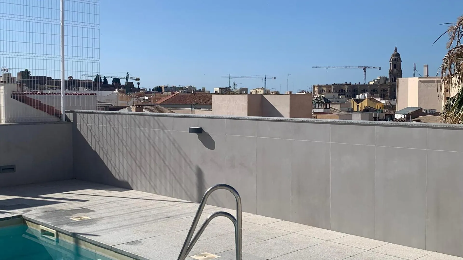 Livemalaga Alta Suite & Parking Apartment